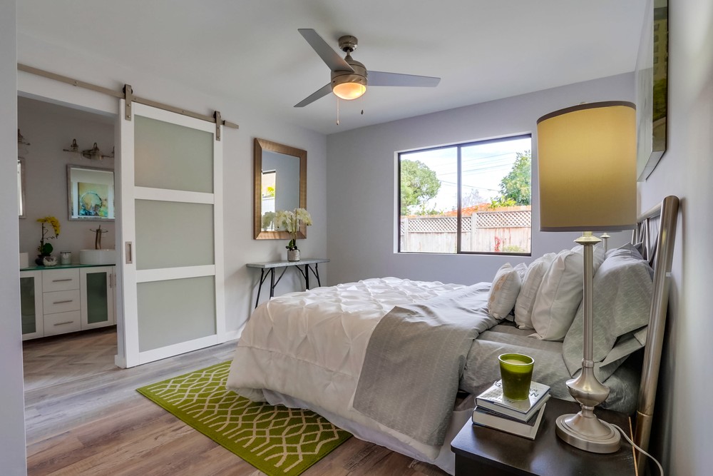 Virtual tour photo 22 of 43 for 1825 Erie St