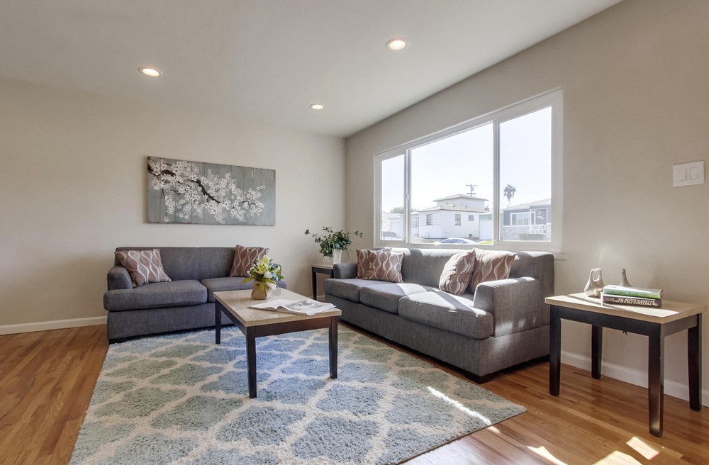Virtual tour photo 9 of 38 for 1827 Duval St