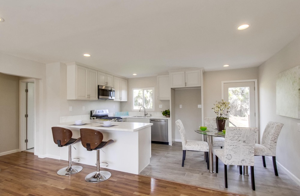 Virtual tour photo 13 of 38 for 1827 Duval St