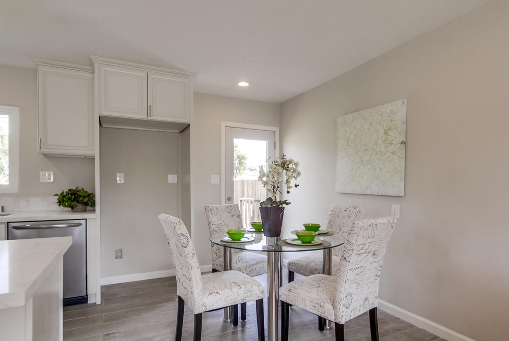 Virtual tour photo 17 of 38 for 1827 Duval St