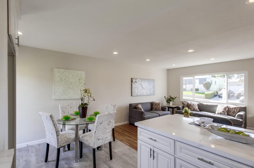 Virtual tour photo 23 of 38 for 1827 Duval St