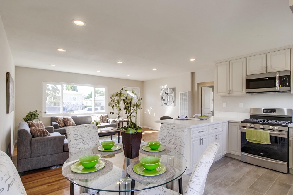 Virtual tour photo 24 of 38 for 1827 Duval St