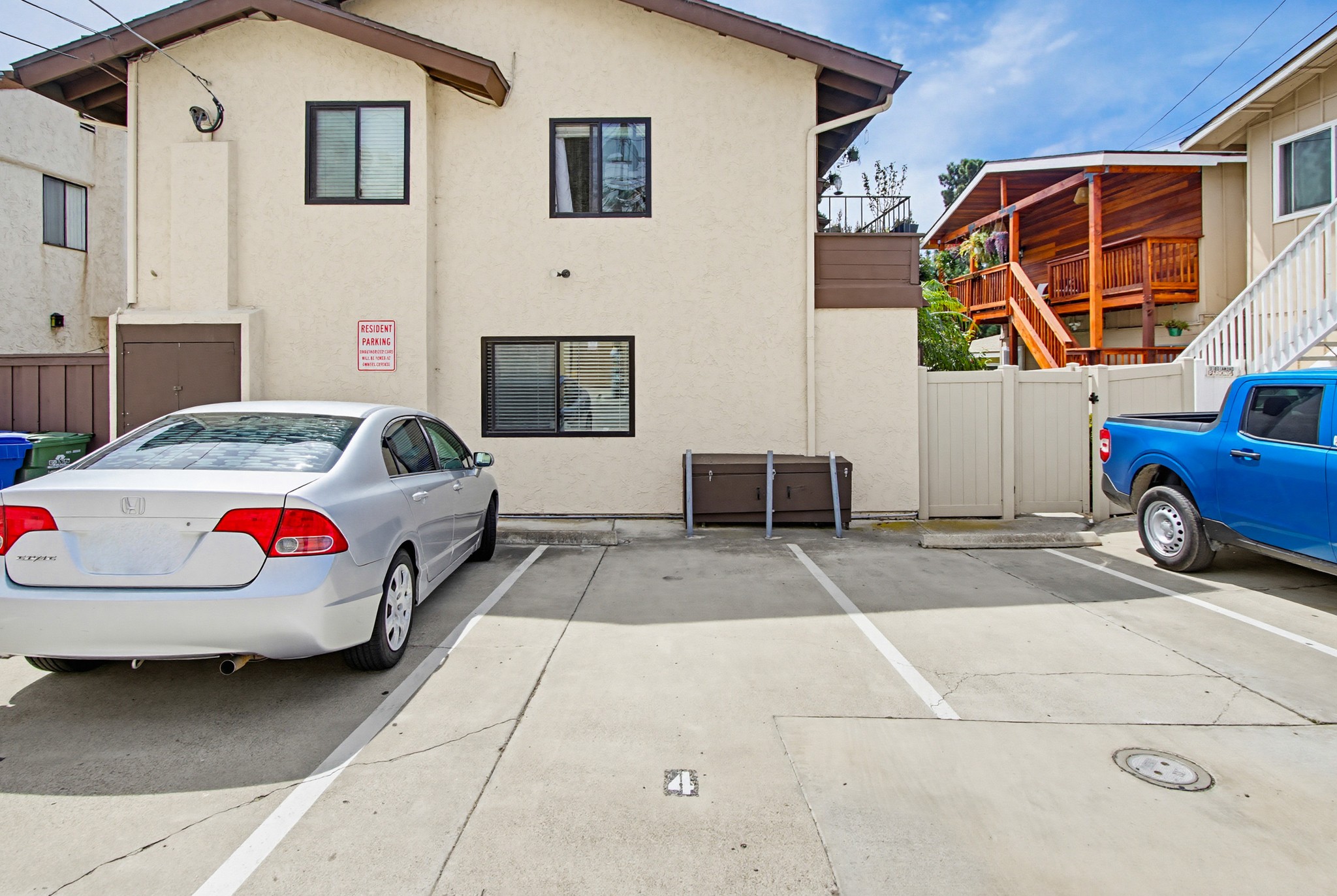 Virtual tour photo 53 of 87 for 1828 Diamond St