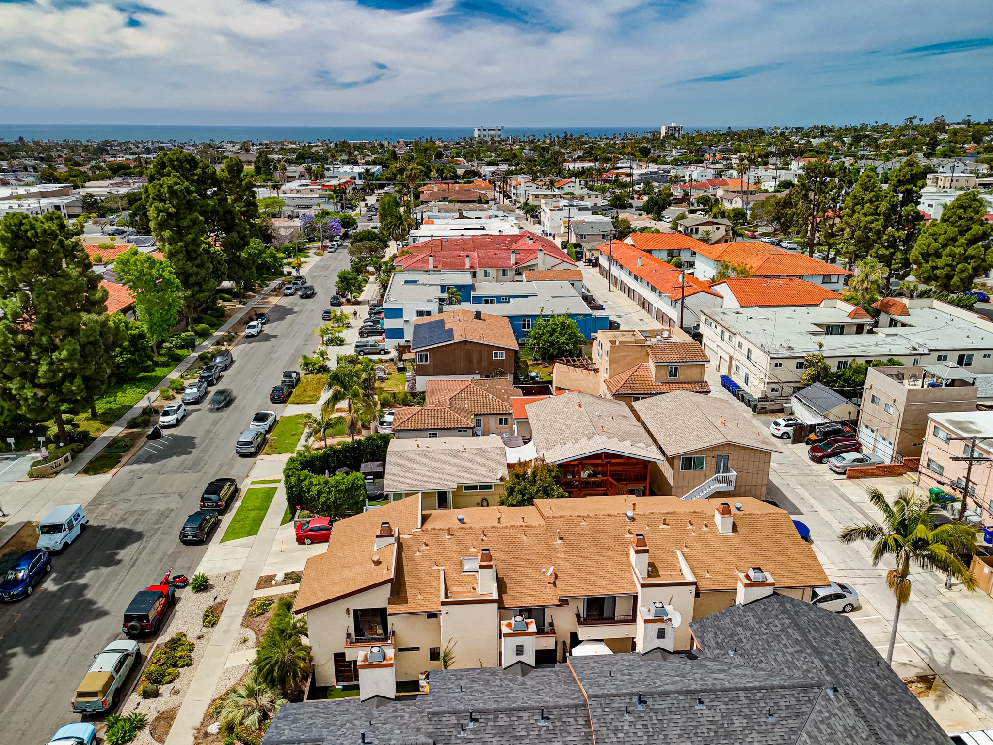 Virtual tour photo 32 of 34 for 1828 Diamond St