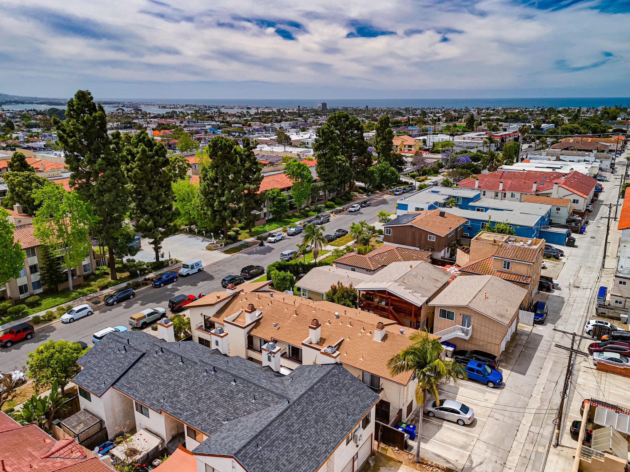 Virtual tour photo 33 of 34 for 1828 Diamond St