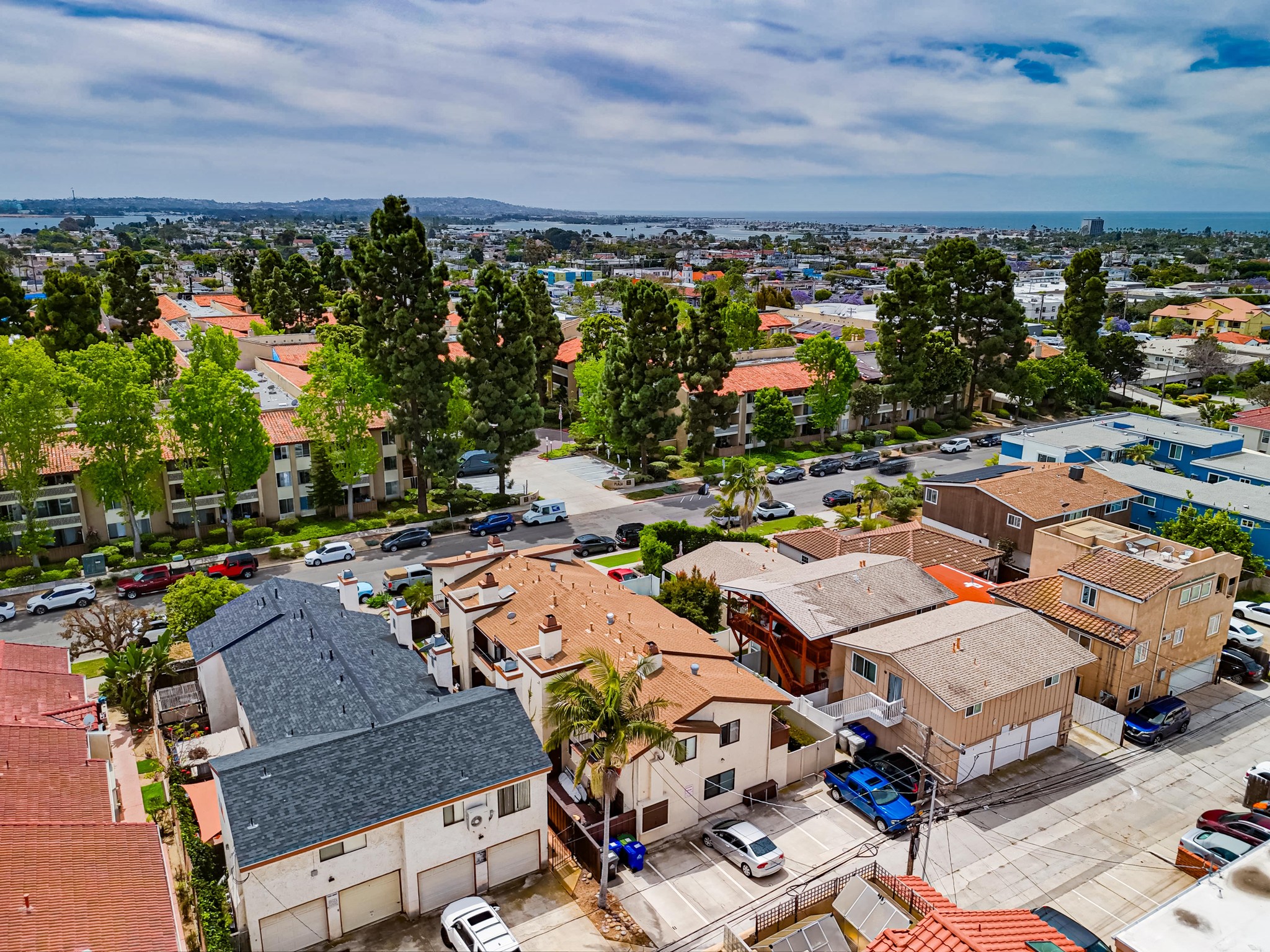 Virtual tour photo 34 of 34 for 1828 Diamond St