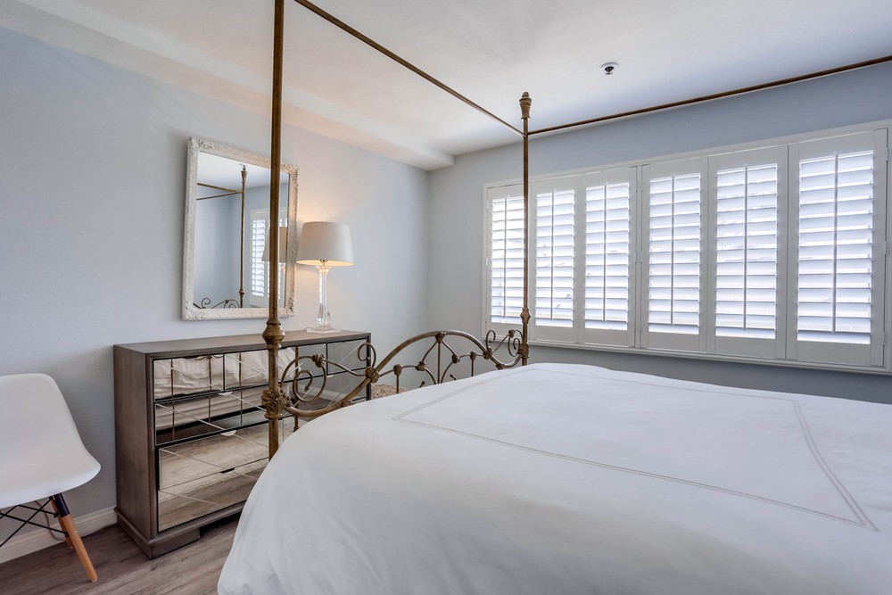 Virtual tour photo 24 of 36 for 1830 Thomas Ave #2f