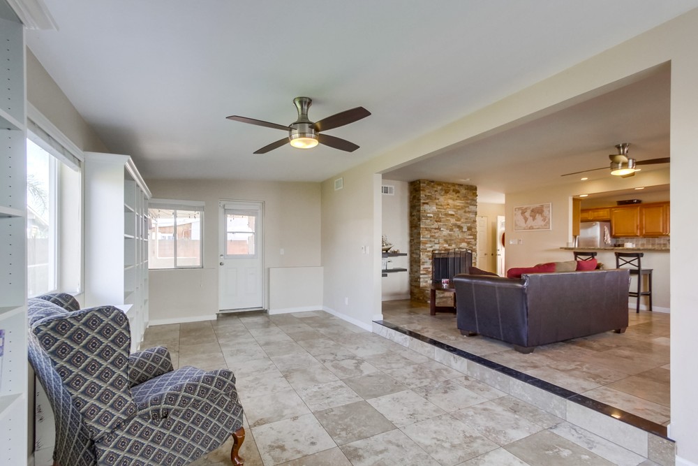 Virtual tour photo 14 of 36 for 1831 Oakshire Ct
