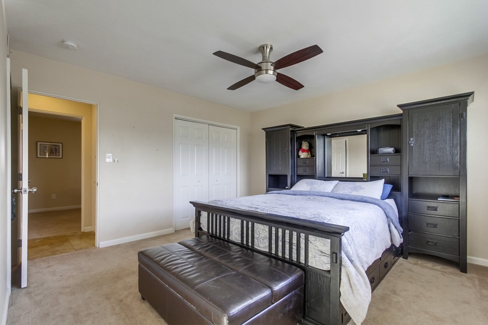 Virtual tour photo 22 of 36 for 1831 Oakshire Ct