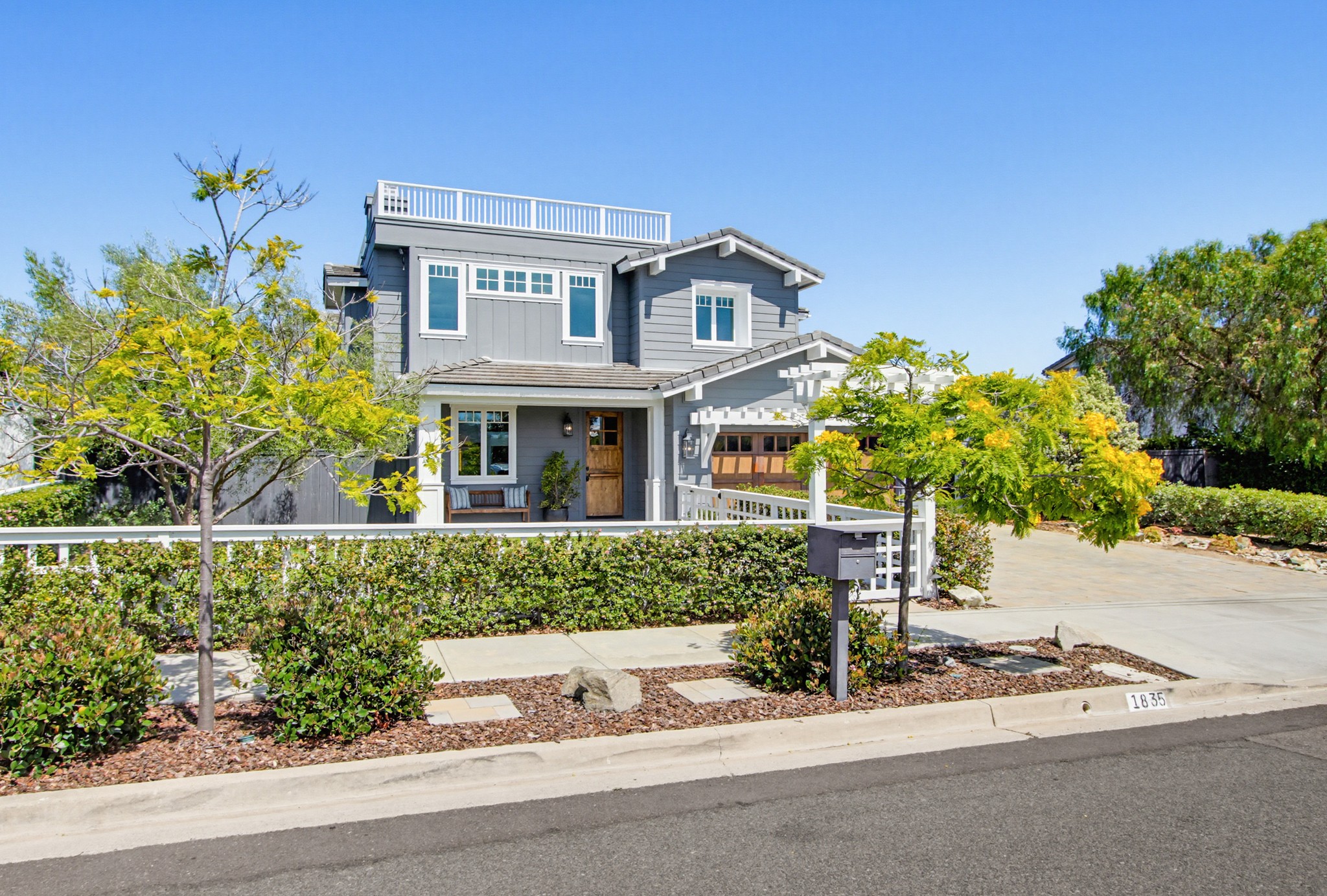 Virtual tour photo 3 of 85 for 1835 Lahoud Dr
