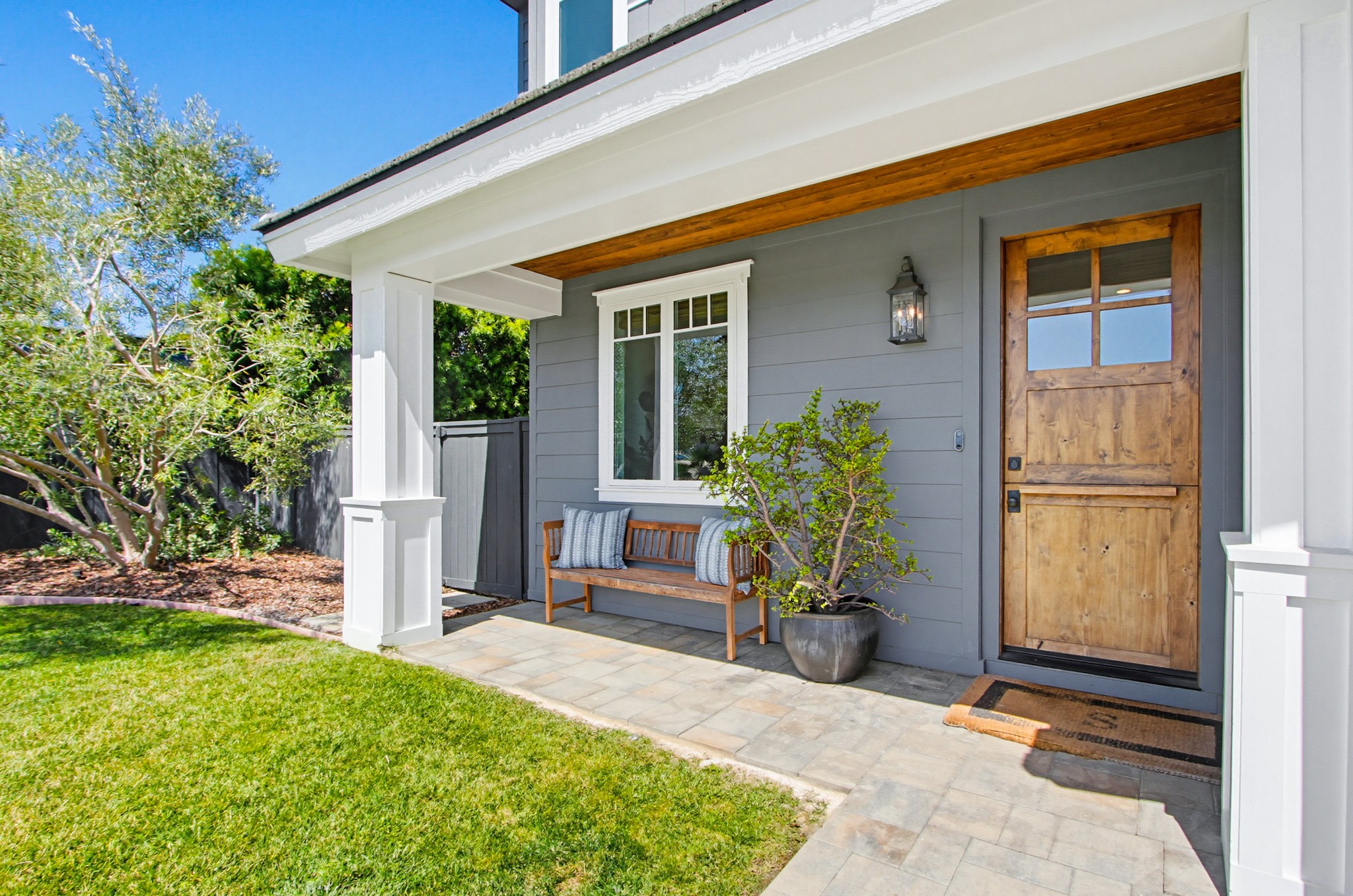 Virtual tour photo 8 of 85 for 1835 Lahoud Dr