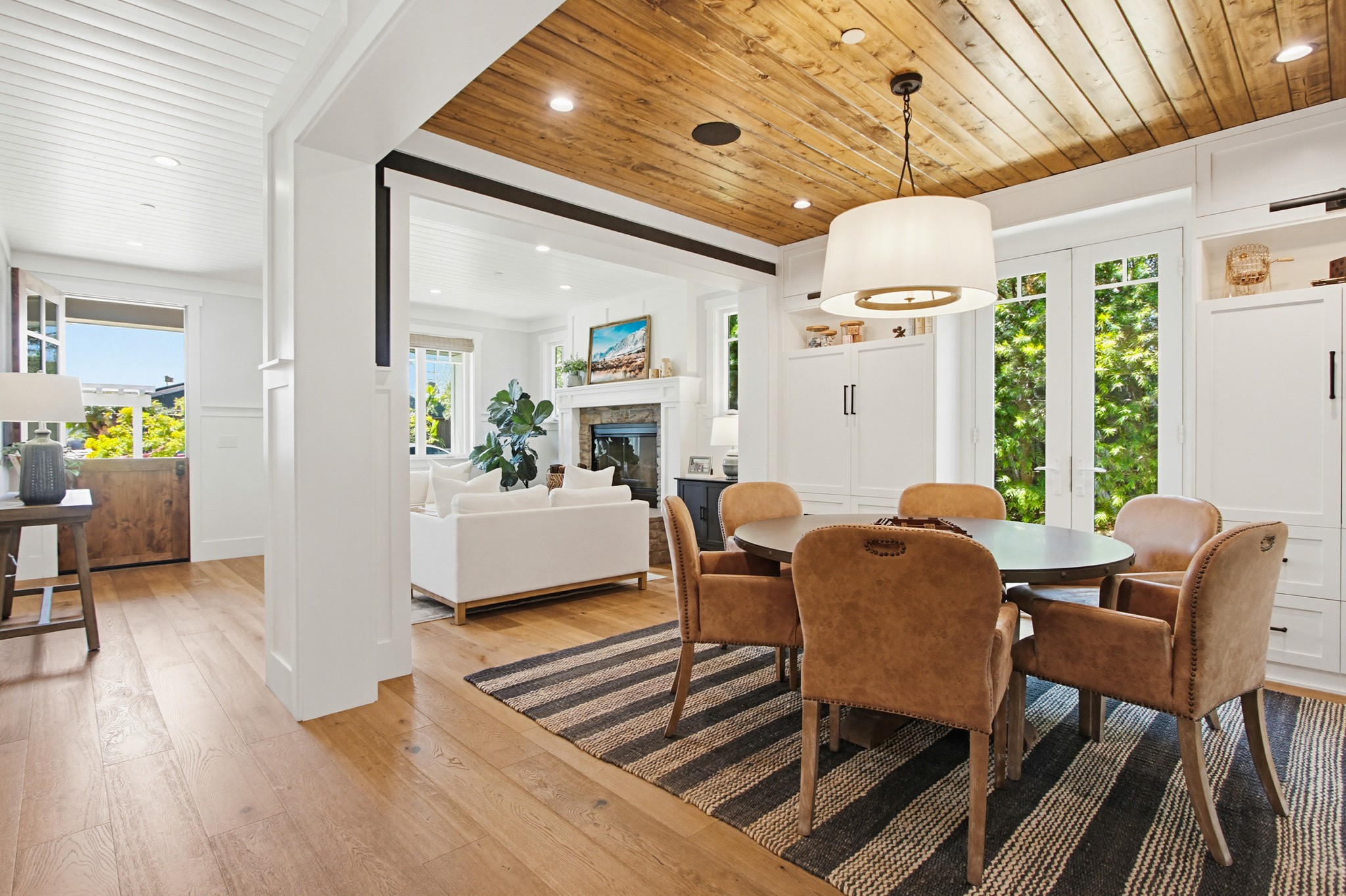 Virtual tour photo 24 of 85 for 1835 Lahoud Dr