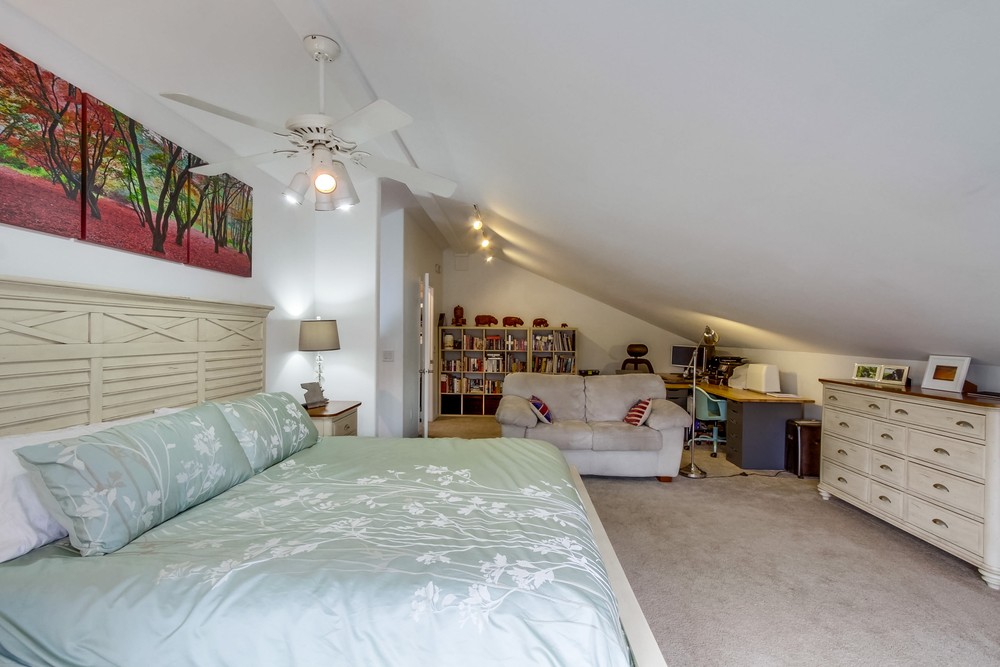 Virtual tour photo 27 of 40 for 1837 Missouri St