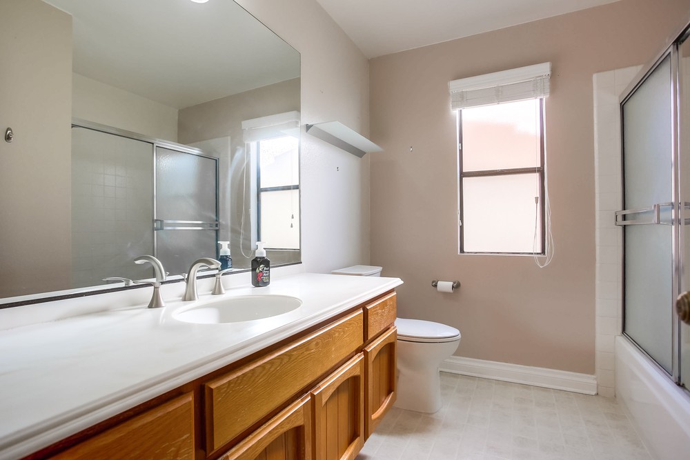 Virtual tour photo 34 of 64 for 18397 Camberwell Ln