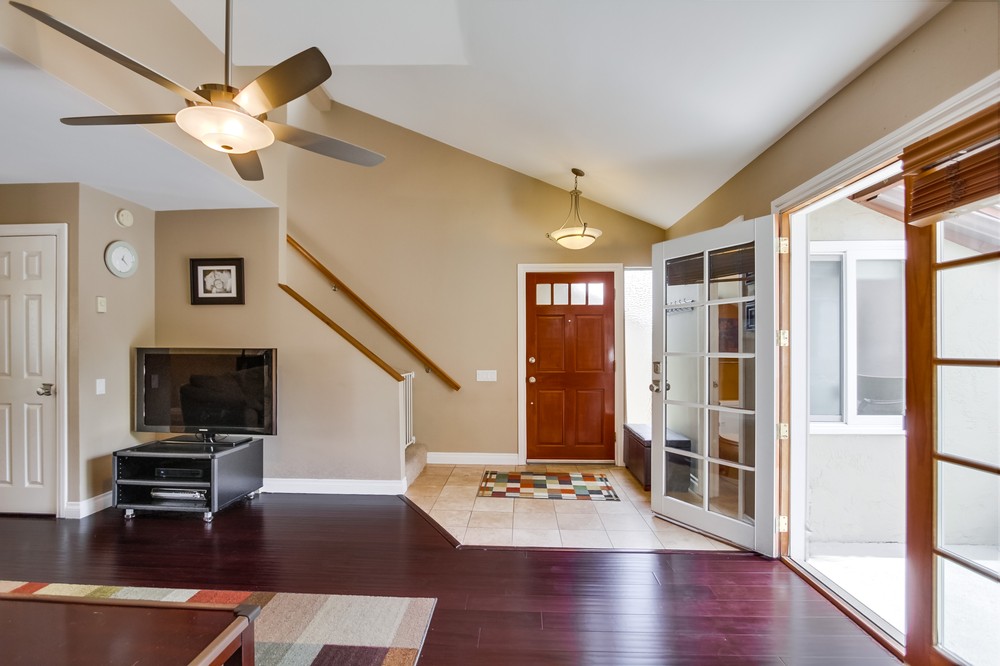 Virtual tour photo 4 of 48 for 1840 Hornblend Street