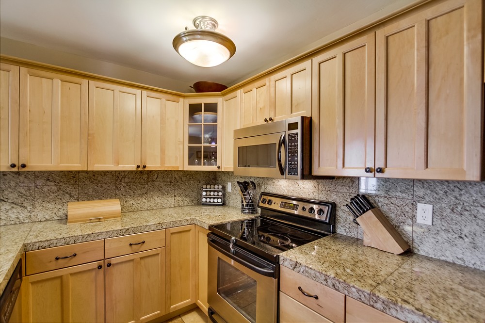 Virtual tour photo 20 of 48 for 1840 Hornblend Street
