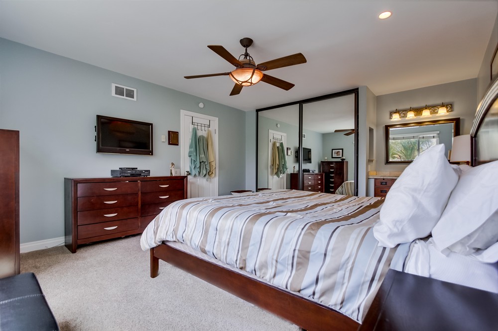 Virtual tour photo 28 of 48 for 1840 Hornblend Street