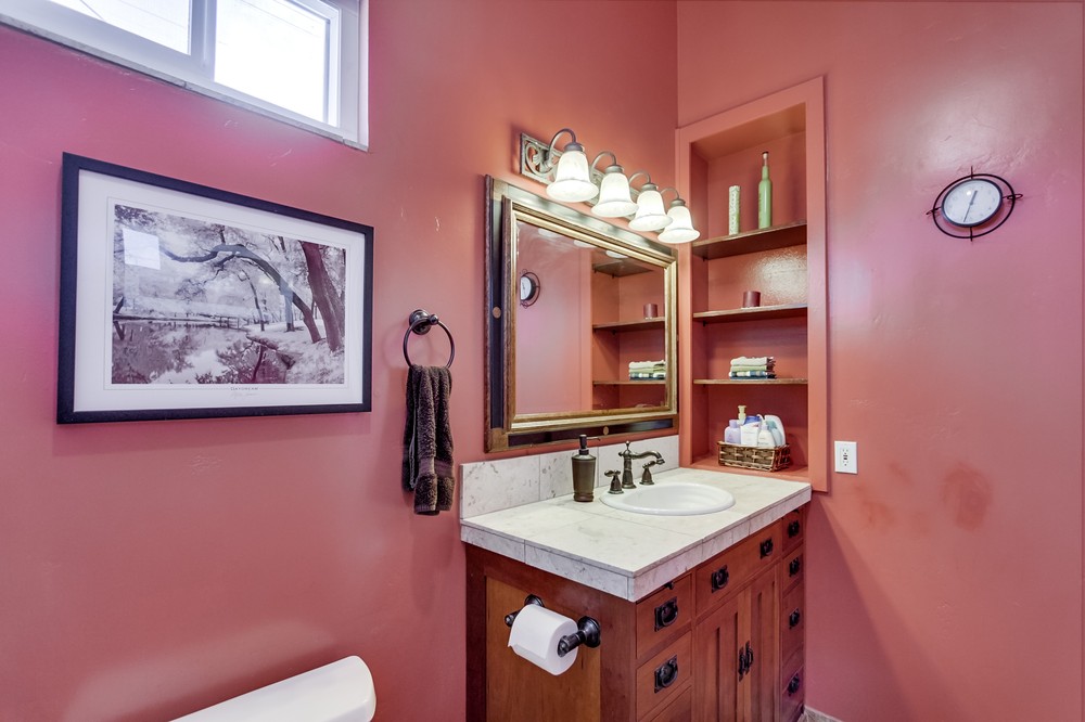 Virtual tour photo 35 of 48 for 1840 Hornblend Street