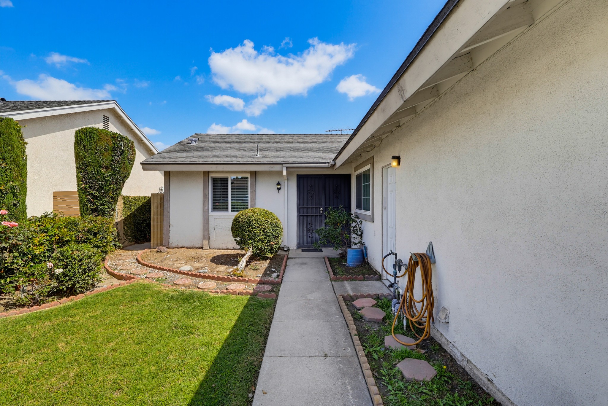 Virtual tour photo 5 of 72 for 18406 Maria Pl