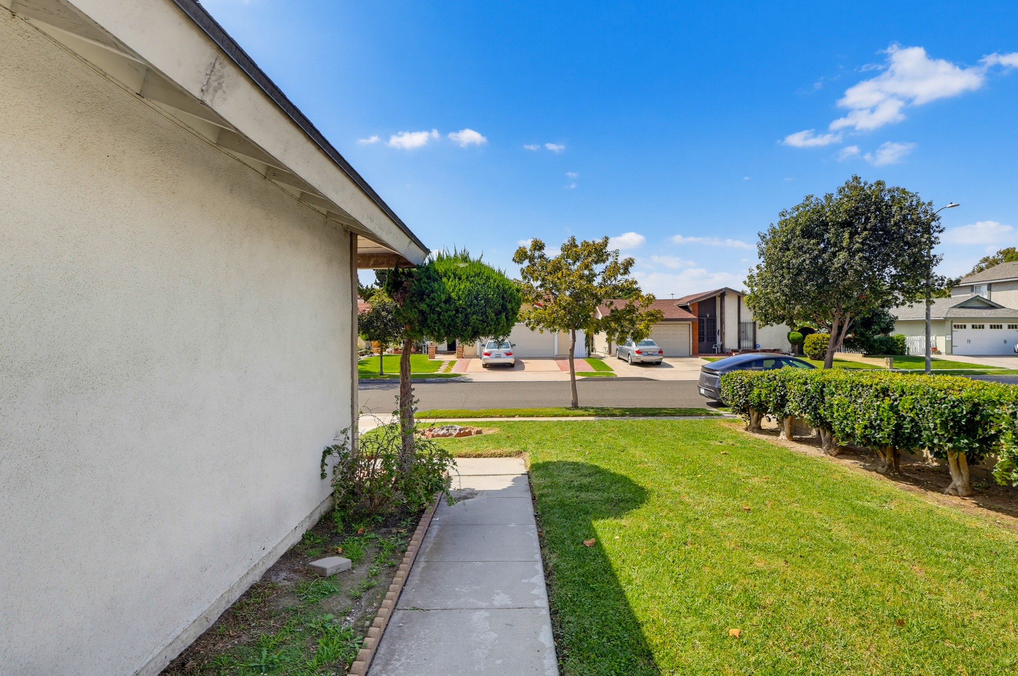 Virtual tour photo 7 of 72 for 18406 Maria Pl