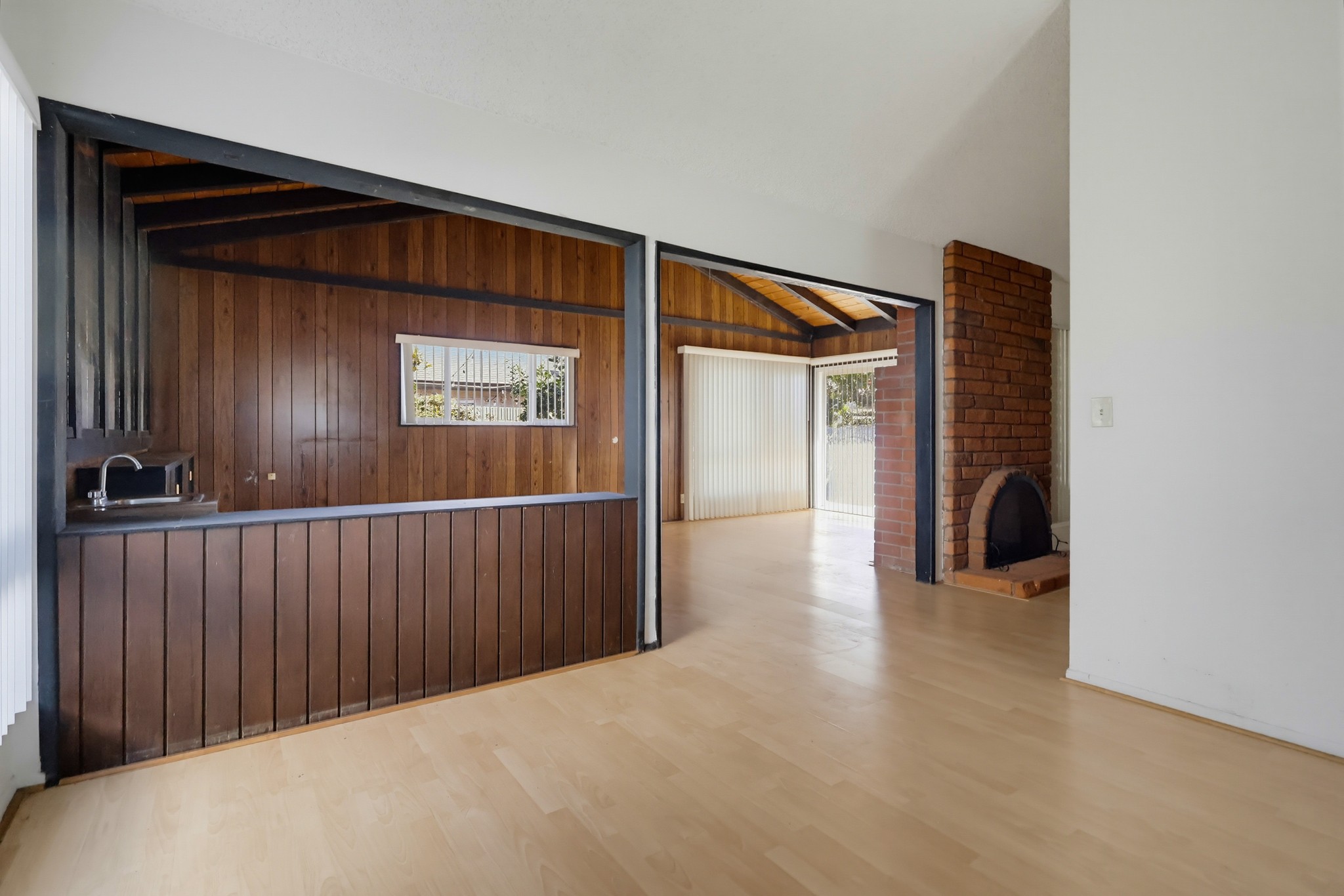 Virtual tour photo 27 of 72 for 18406 Maria Pl