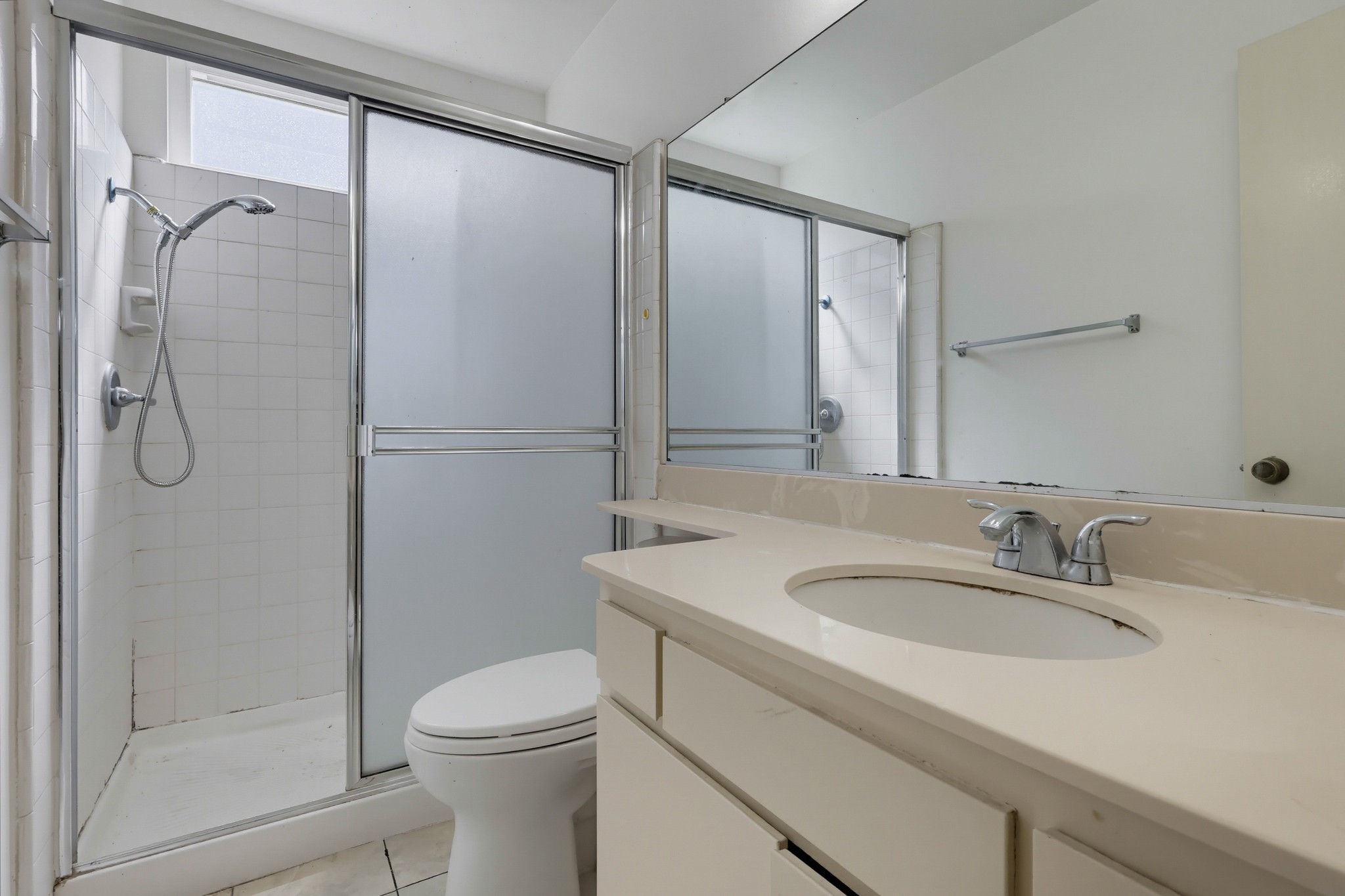 Virtual tour photo 43 of 72 for 18406 Maria Pl