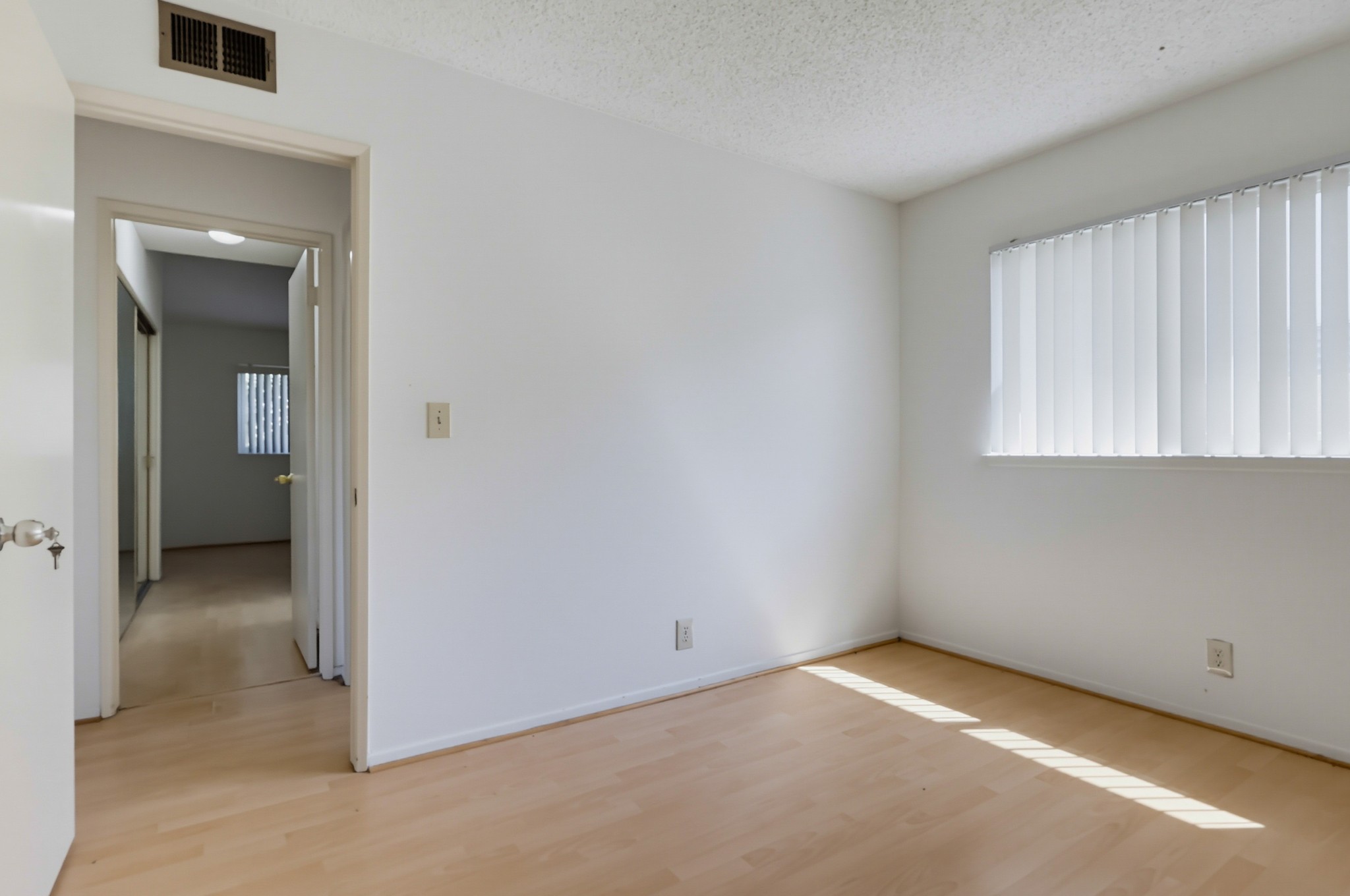 Virtual tour photo 52 of 72 for 18406 Maria Pl