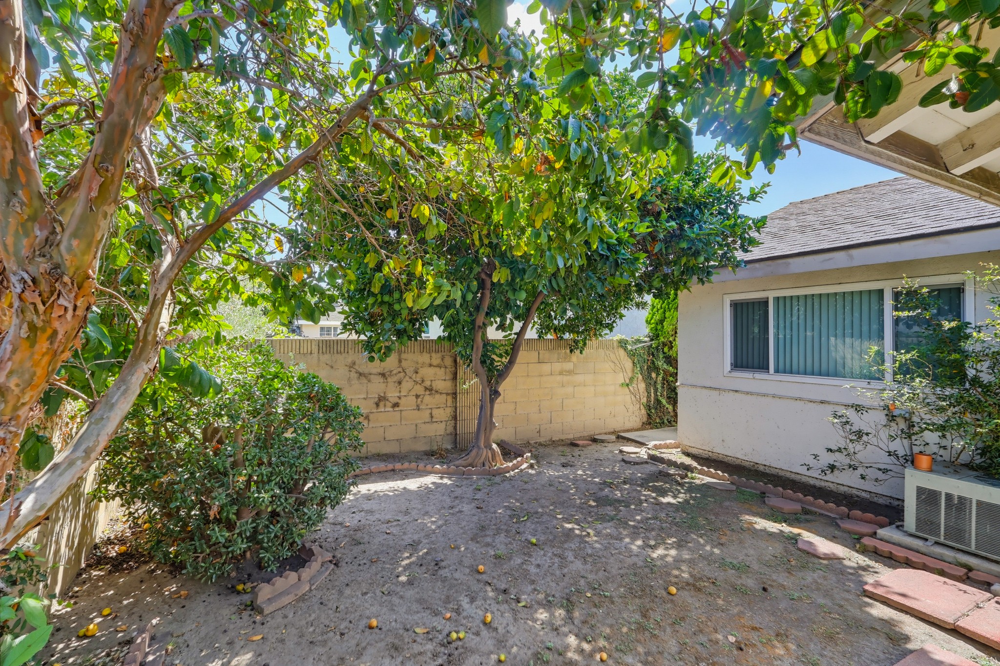 Virtual tour photo 65 of 72 for 18406 Maria Pl
