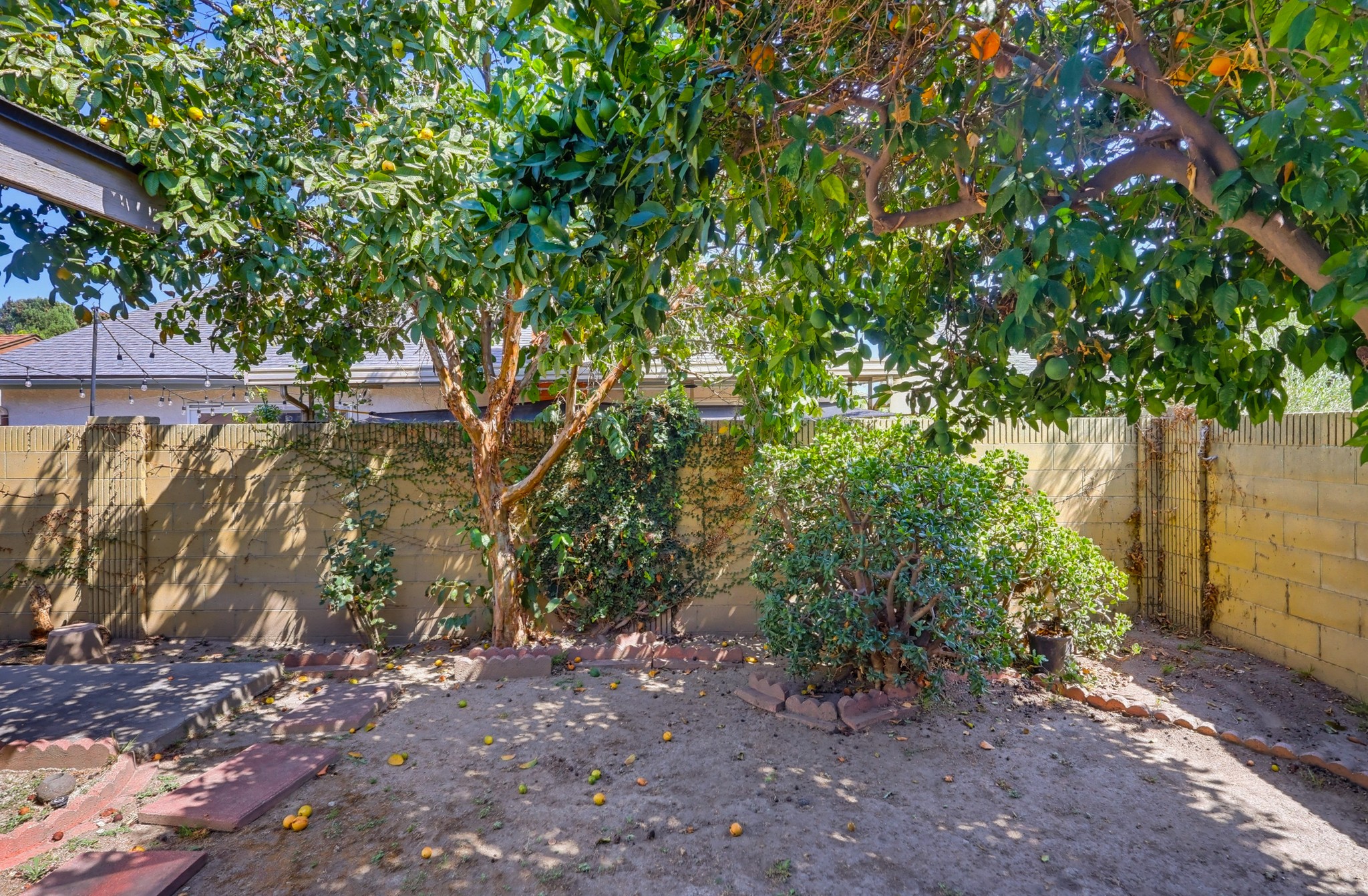 Virtual tour photo 68 of 72 for 18406 Maria Pl