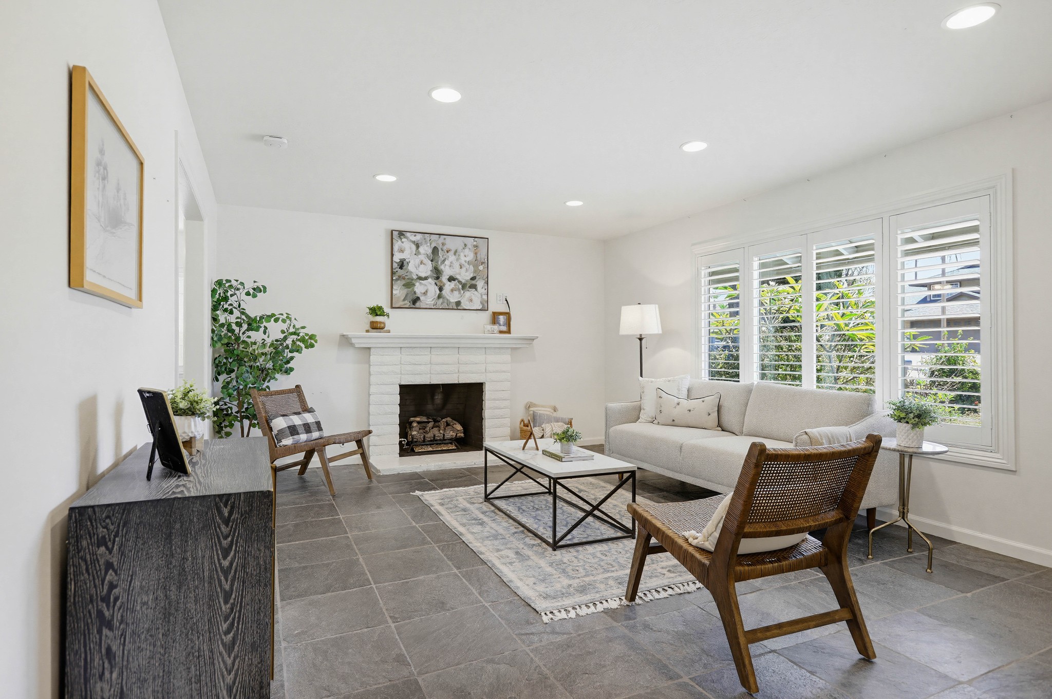 Virtual tour photo 8 of 71 for 18431 Piper Pl