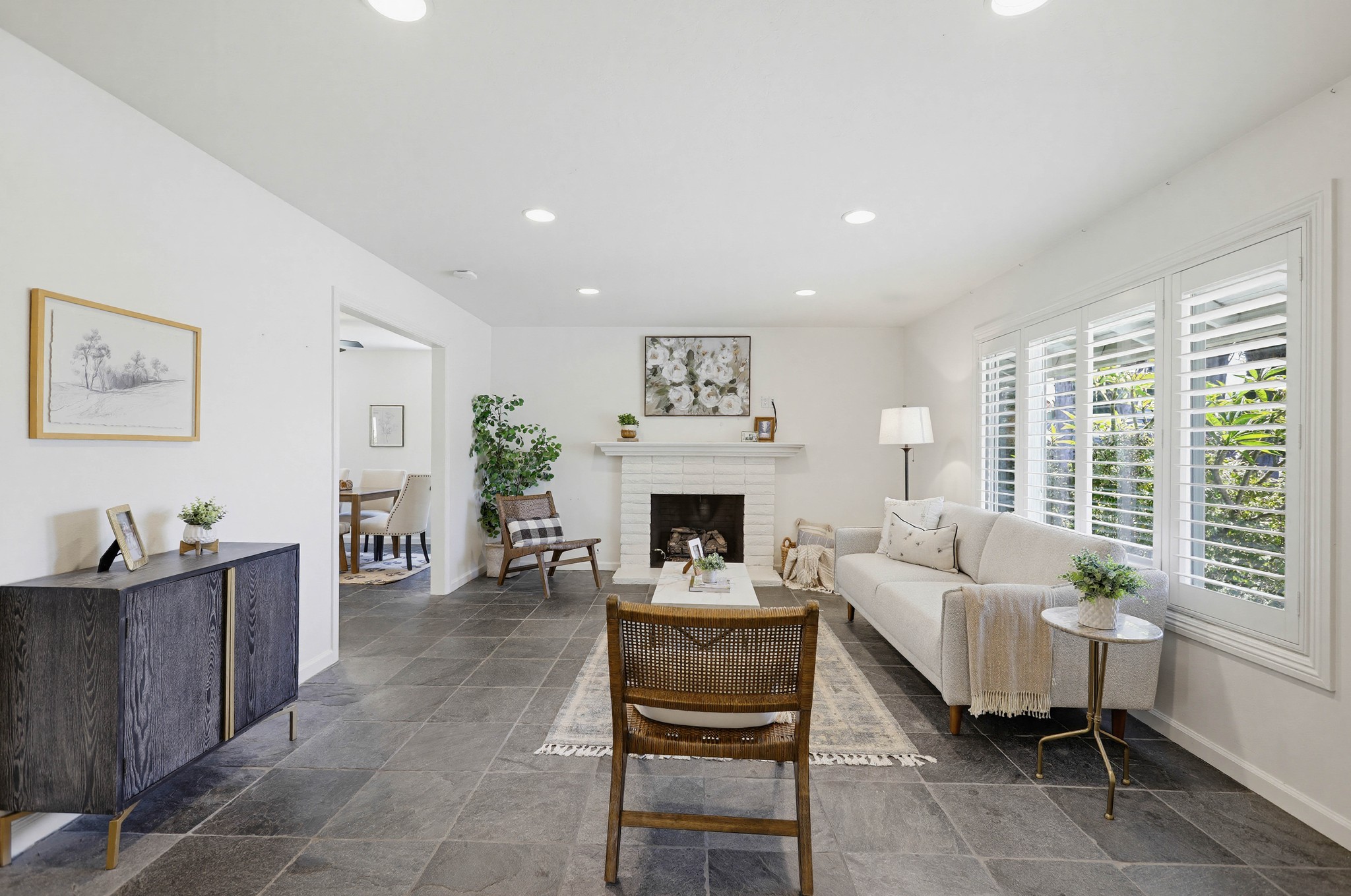 Virtual tour photo 9 of 71 for 18431 Piper Pl