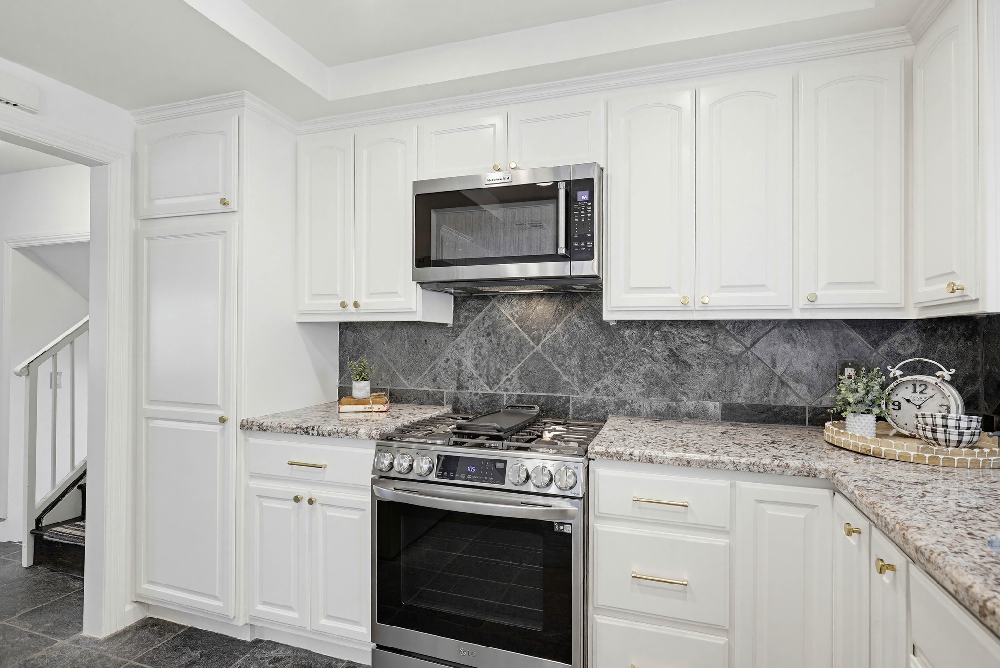Virtual tour photo 23 of 71 for 18431 Piper Pl