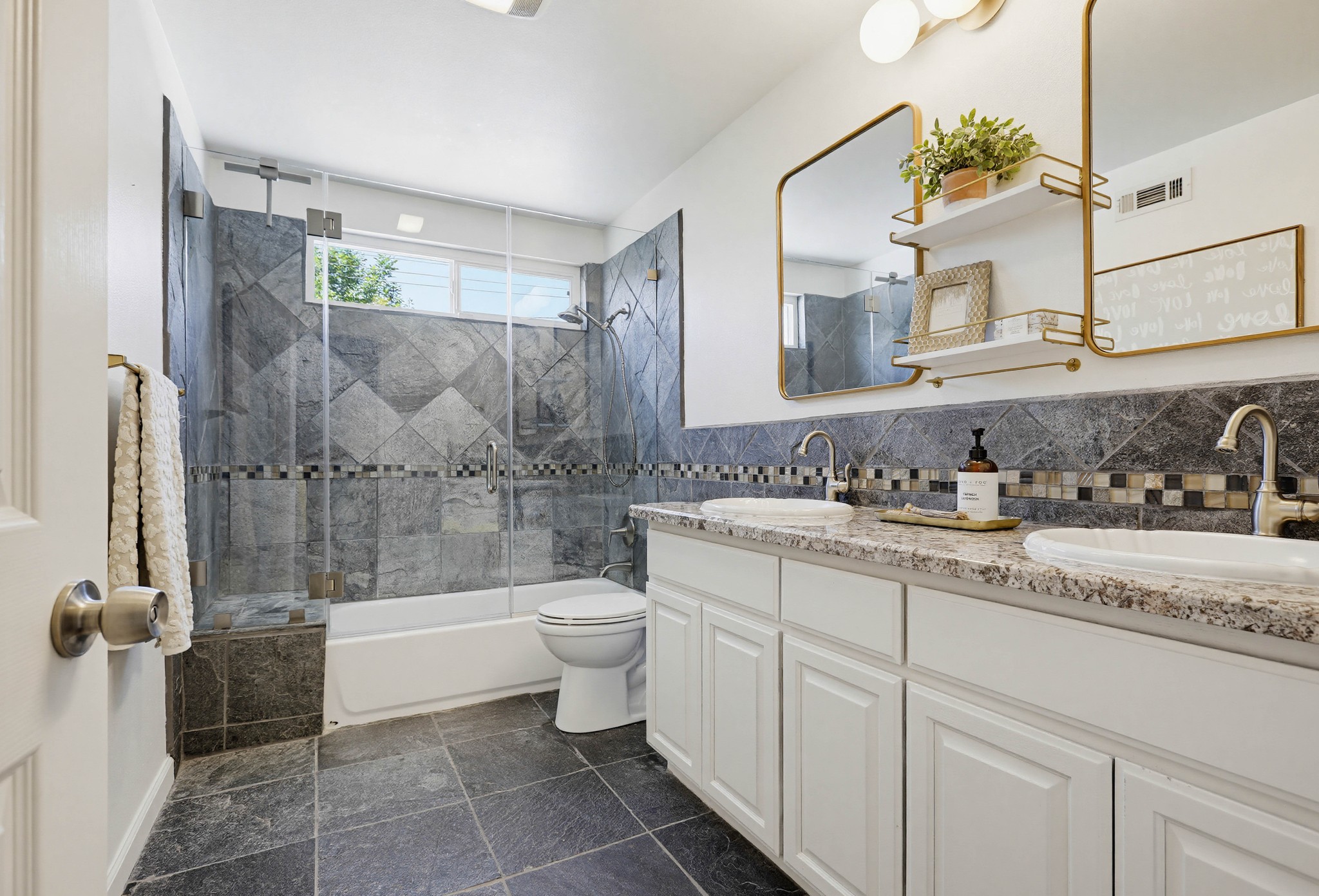 Virtual tour photo 55 of 71 for 18431 Piper Pl