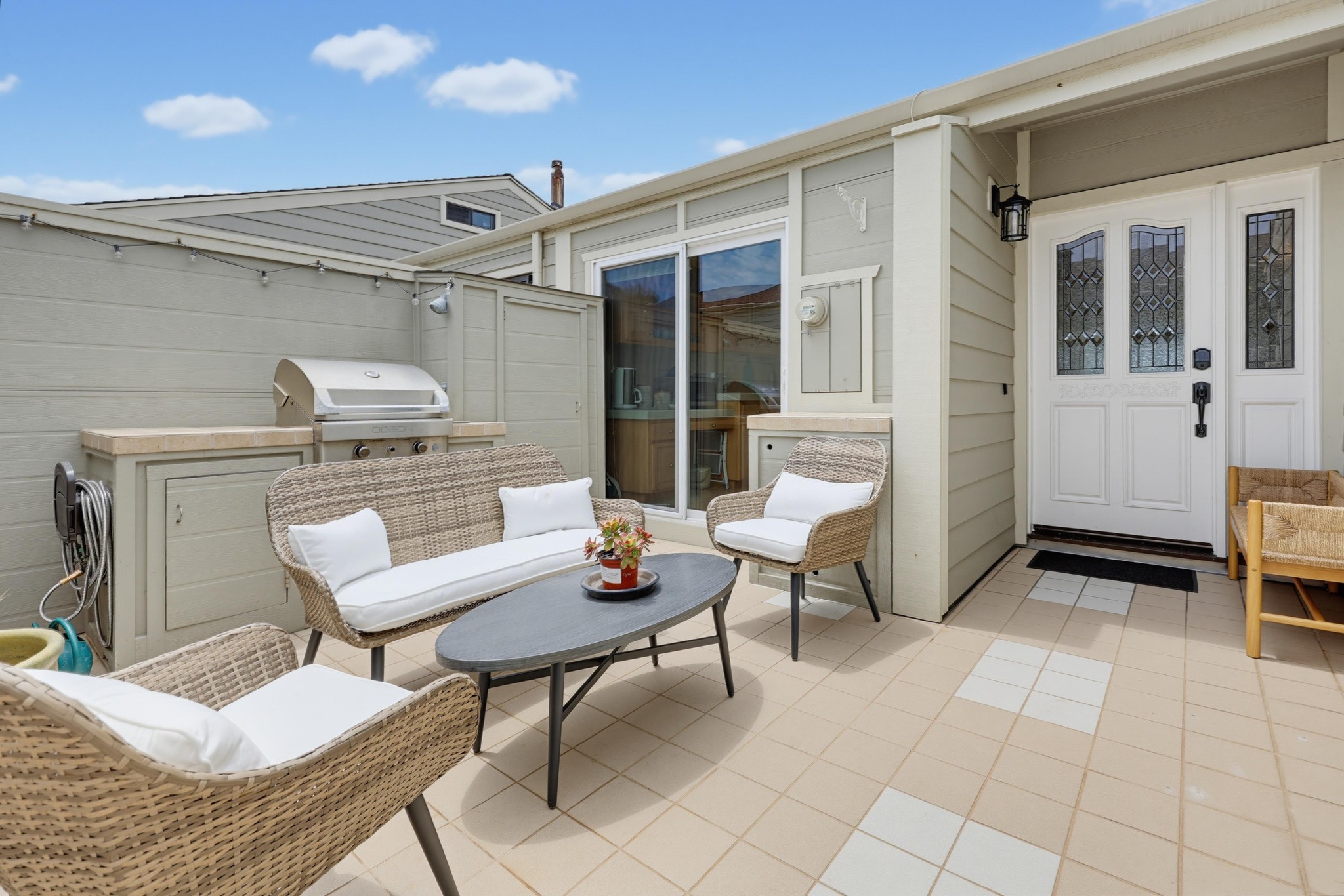 Virtual tour photo 6 of 131 for 1844 Haymarket Rd