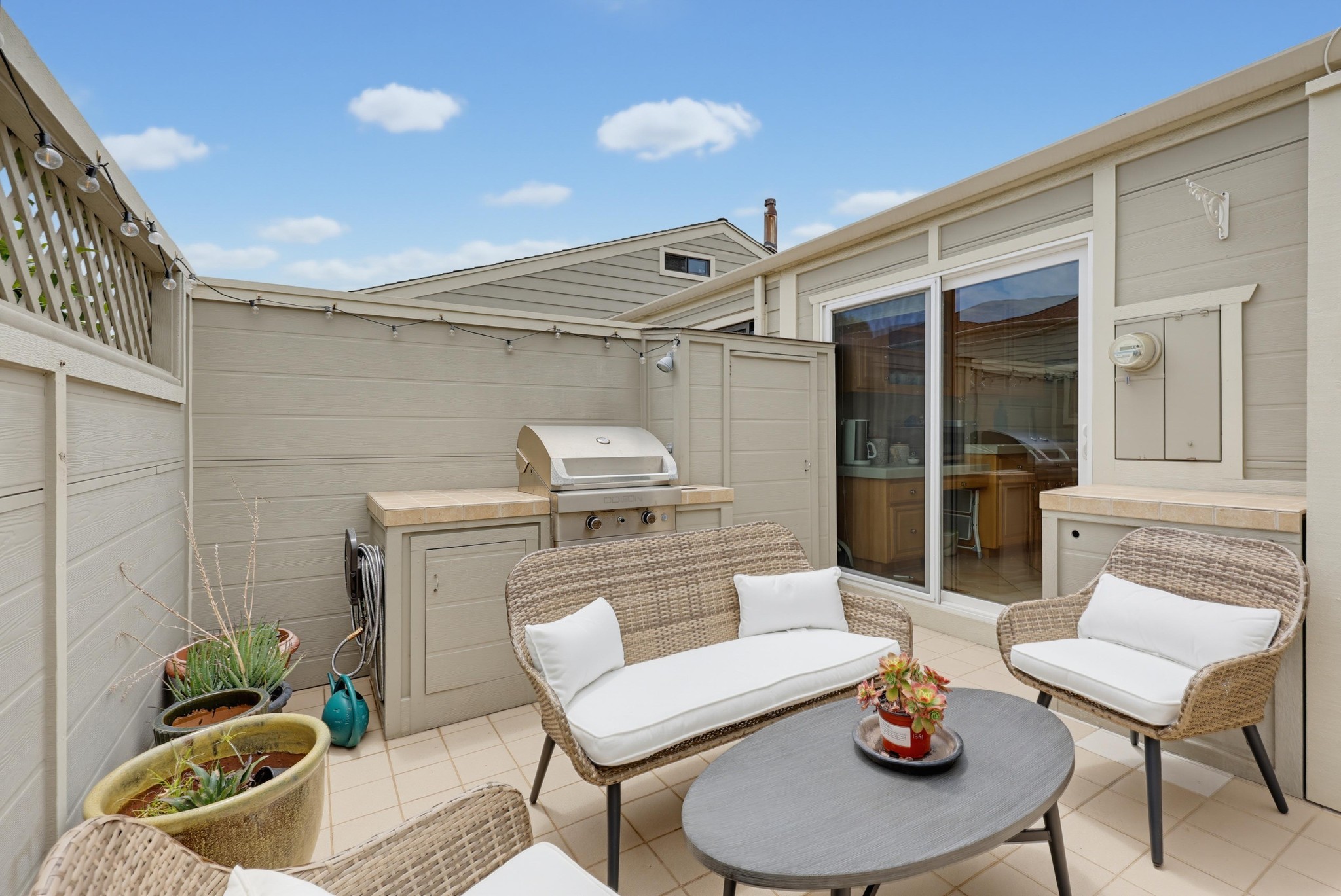 Virtual tour photo 11 of 131 for 1844 Haymarket Rd