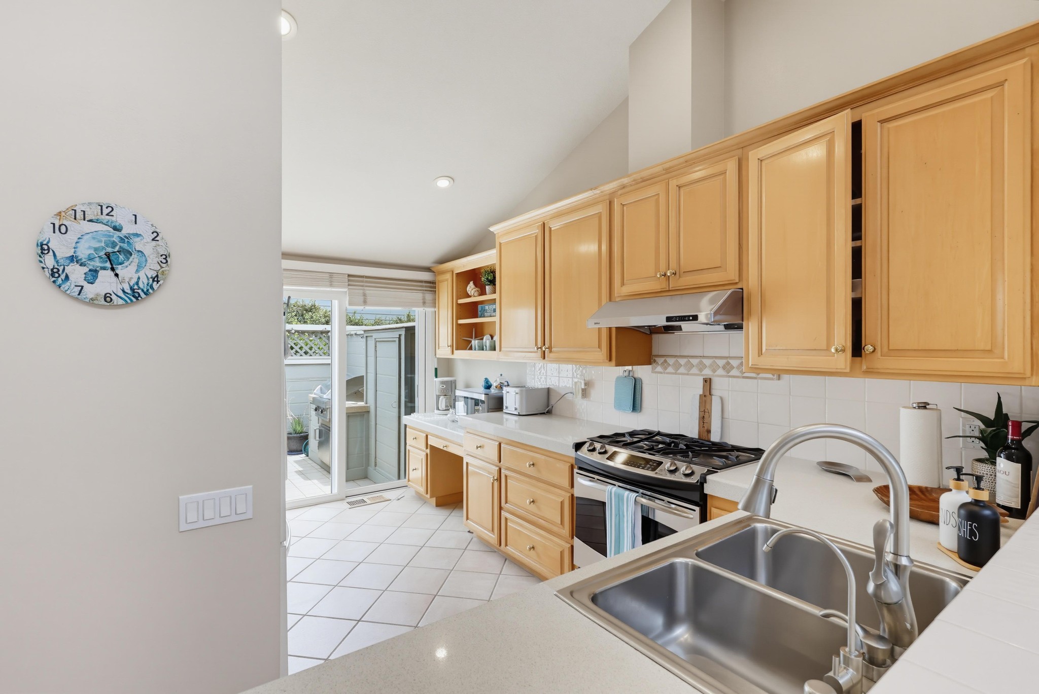 Virtual tour photo 19 of 131 for 1844 Haymarket Rd