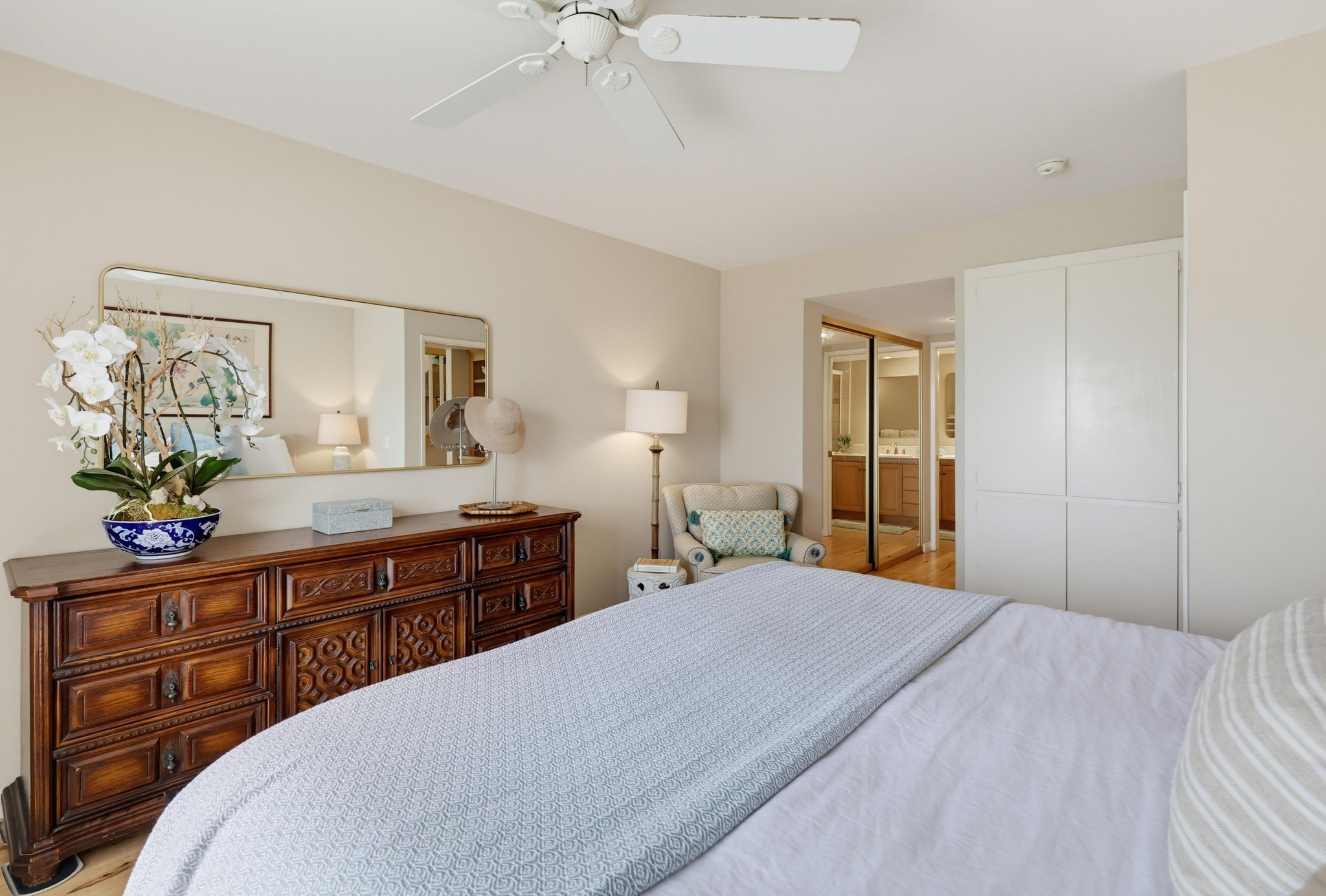 Virtual tour photo 63 of 131 for 1844 Haymarket Rd