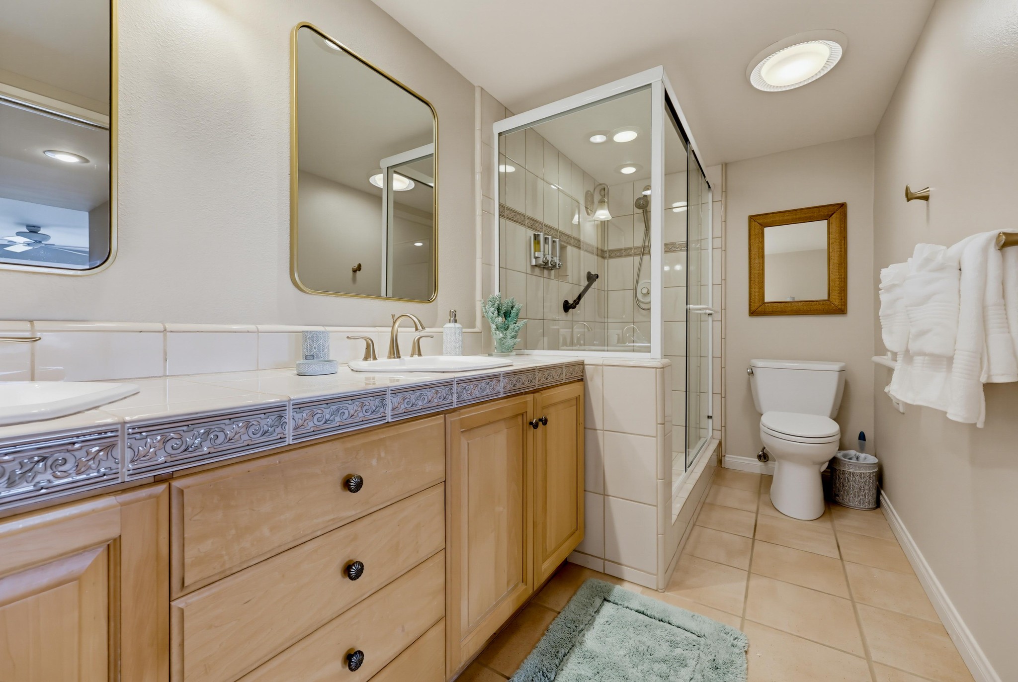 Virtual tour photo 65 of 131 for 1844 Haymarket Rd