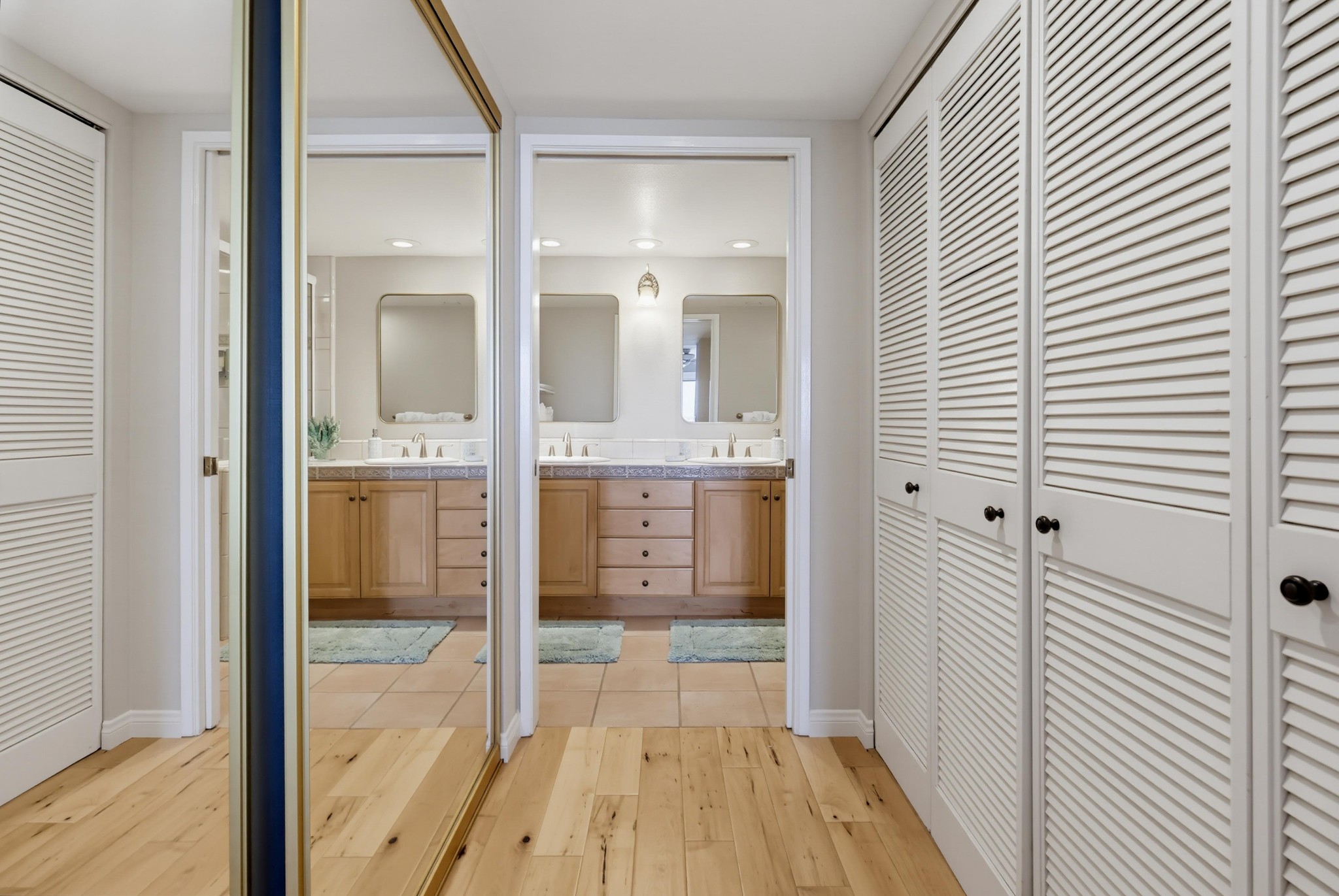 Virtual tour photo 69 of 131 for 1844 Haymarket Rd