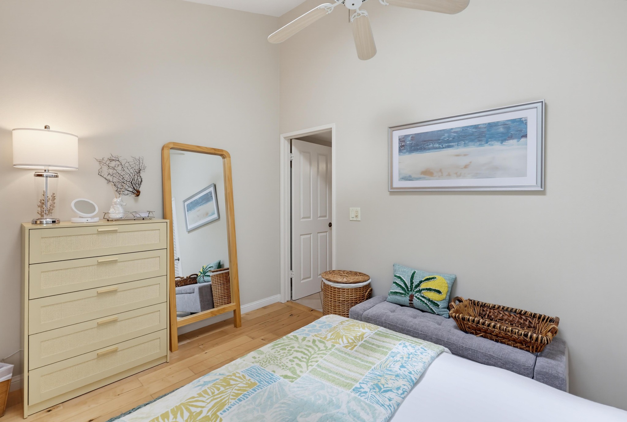 Virtual tour photo 88 of 131 for 1844 Haymarket Rd