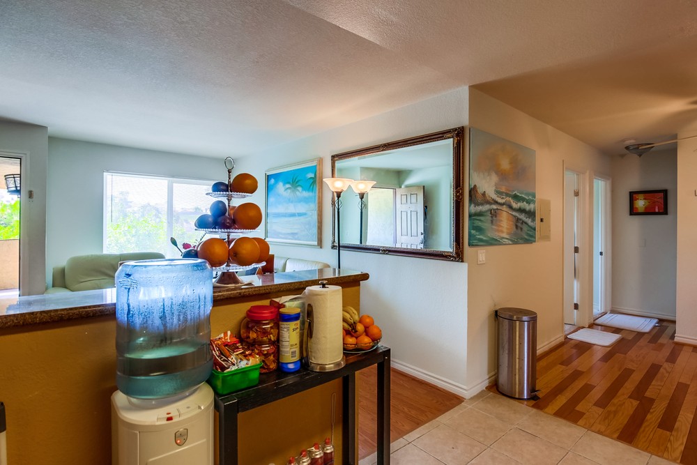 Virtual tour photo 11 of 21 for 1845 Bayview Heights Dr UNIT 100