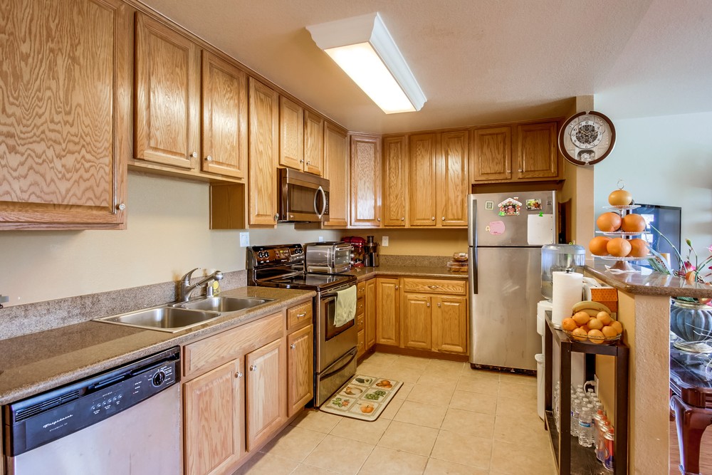 Virtual tour photo 12 of 21 for 1845 Bayview Heights Dr UNIT 100