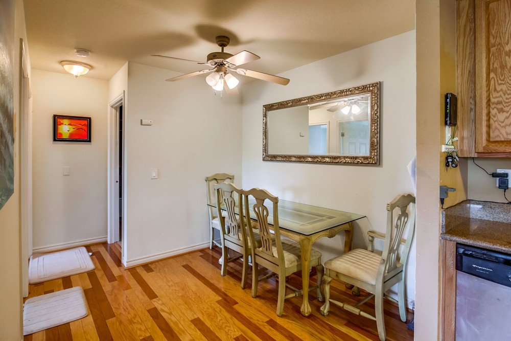 Virtual tour photo 16 of 21 for 1845 Bayview Heights Dr UNIT 100