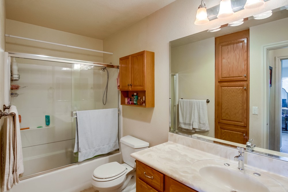 Virtual tour photo 22 of 21 for 1845 Bayview Heights Dr UNIT 100