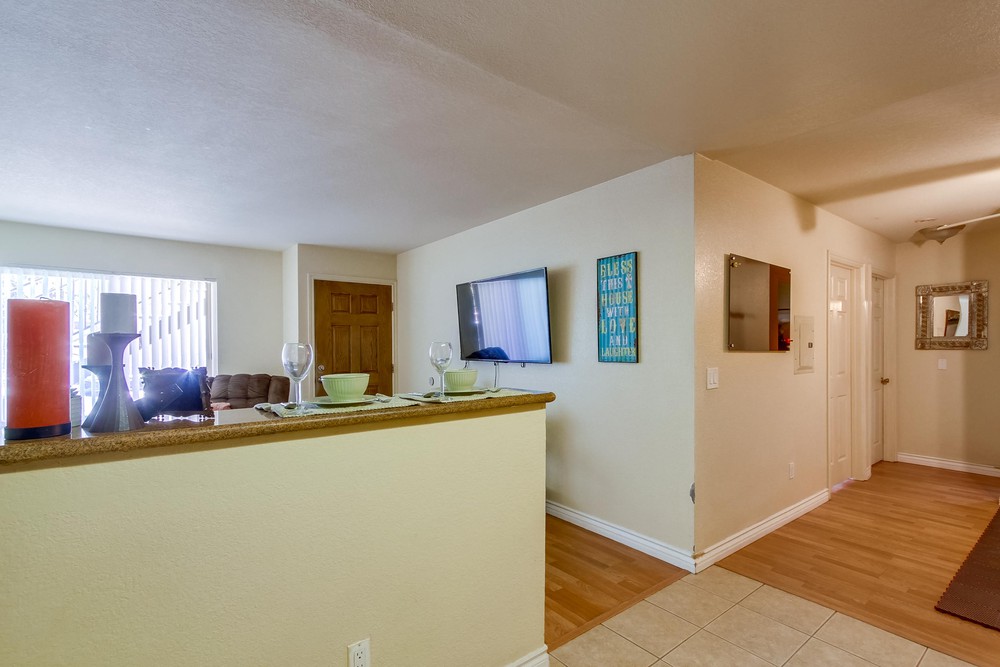 Virtual tour photo 16 of 33 for 1845 Bayview Heights Dr UNIT 107