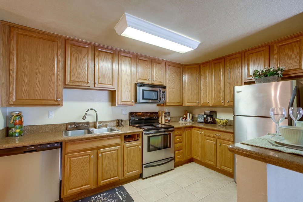 Virtual tour photo 18 of 33 for 1845 Bayview Heights Dr UNIT 107