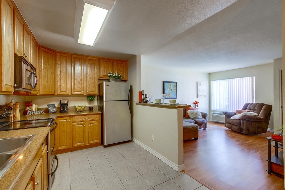 Virtual tour photo 21 of 33 for 1845 Bayview Heights Dr UNIT 107