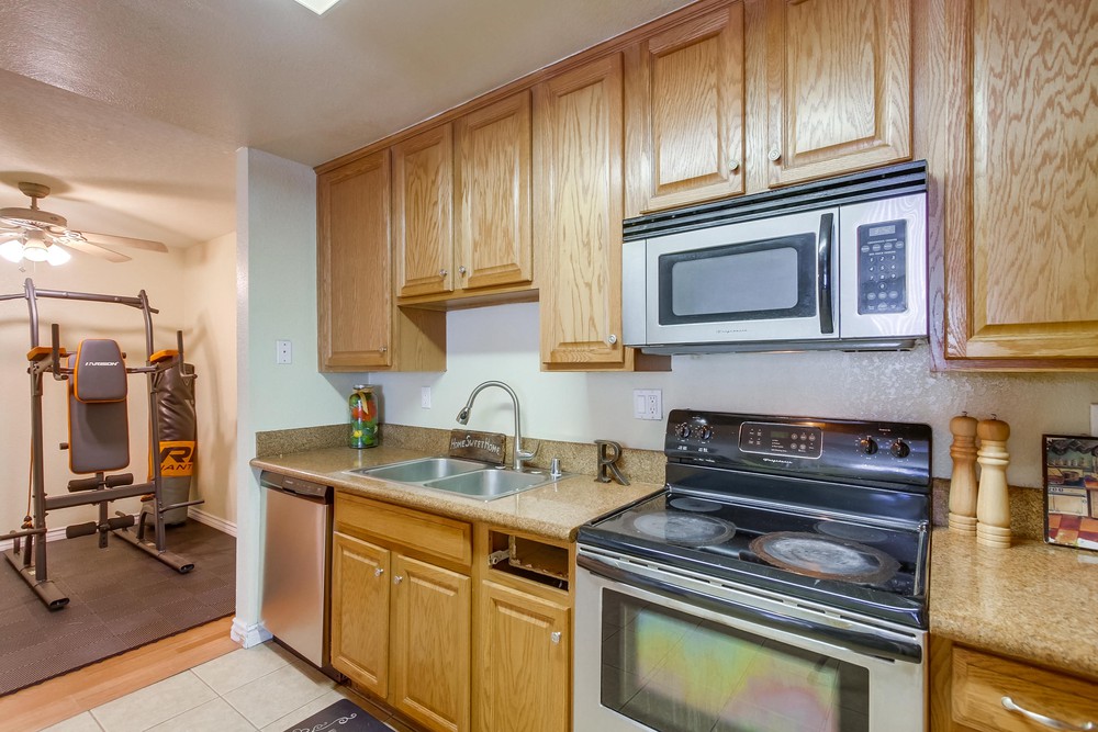 Virtual tour photo 22 of 33 for 1845 Bayview Heights Dr UNIT 107