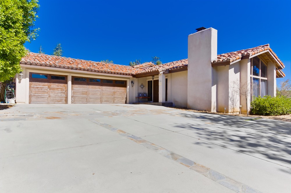 Virtual tour photo 1 of 49 for 18450 Bernardo Trails Dr
