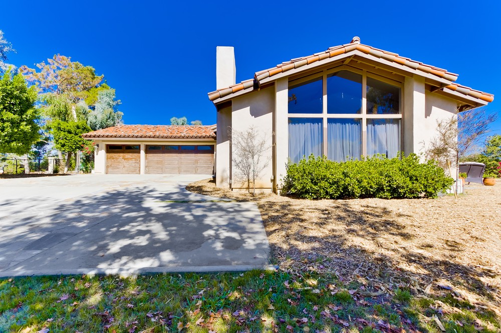Virtual tour photo 4 of 49 for 18450 Bernardo Trails Dr